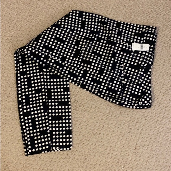 Pair of brand new slim cropped Gap trousers - Picture 3 of 4